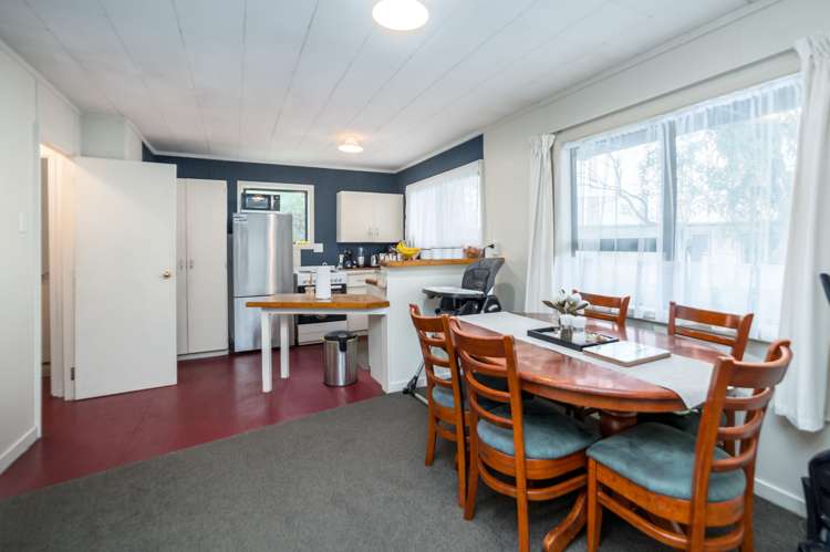 51 Charles Street Carterton_8