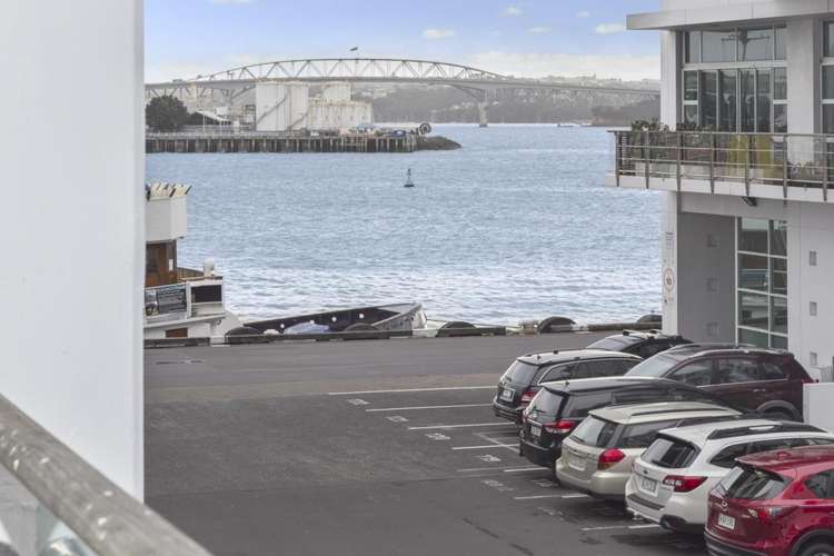 16/139 Quay Street_5