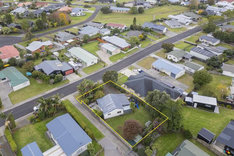 28 Whitby Avenue Whitianga_1