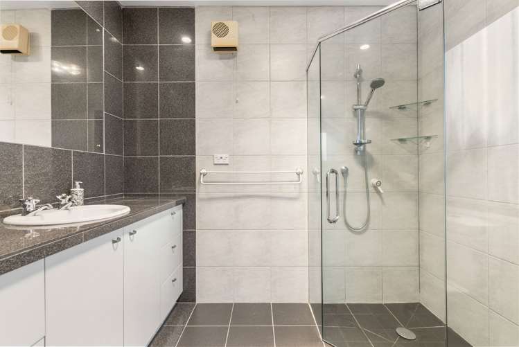15 Perendale Close Somerville_14