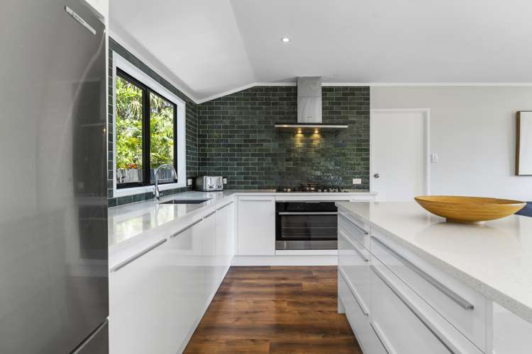 1/95 Wharf Road Te Atatu Peninsula_6