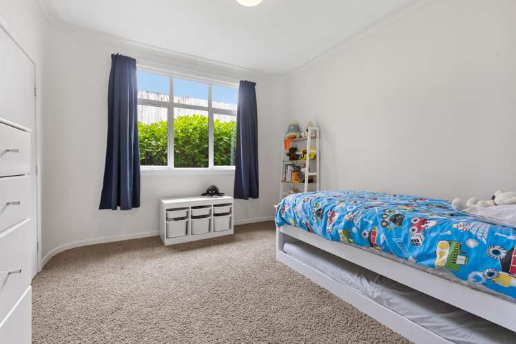 168 Seaview Road Westown_26