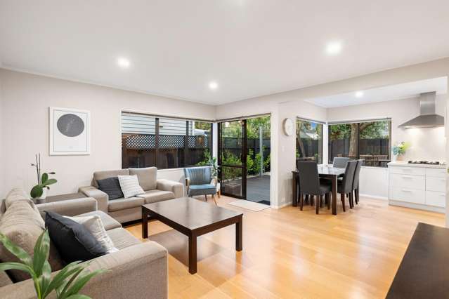 163 Celtic Crescent Ellerslie_1