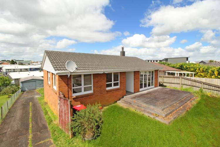 69 Arimu Road Papakura_6