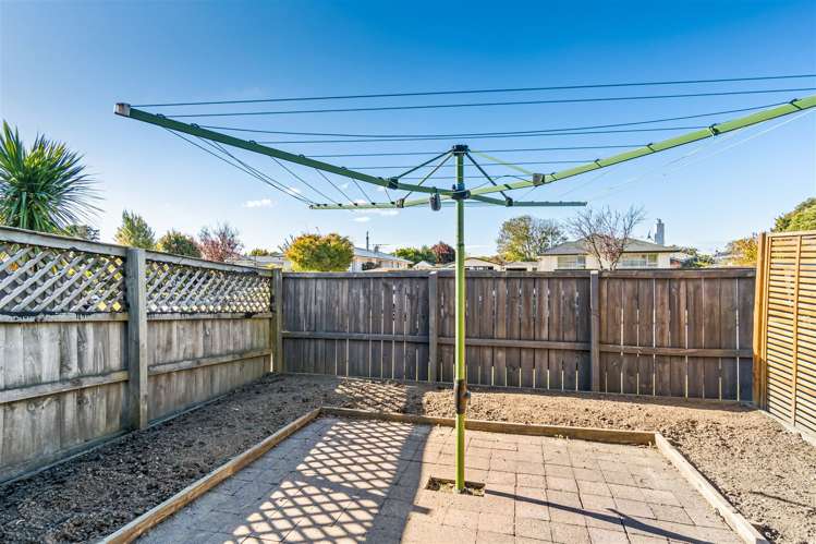 57 West-Watson Avenue Hillmorton_15