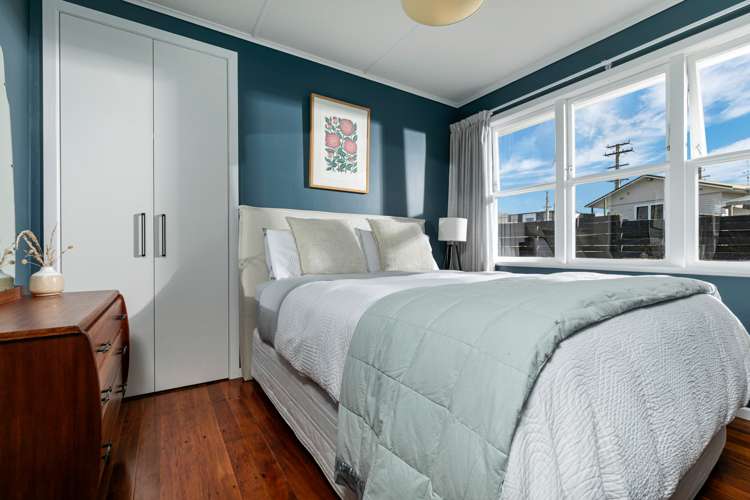 2 Meadow Crescent Te Atatu South_9