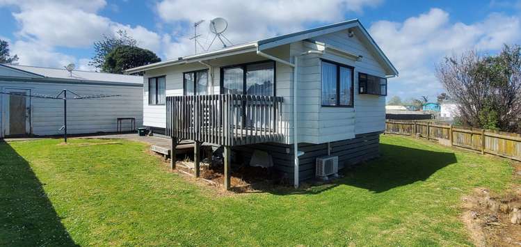 1 Wing Crescent Papakura_1