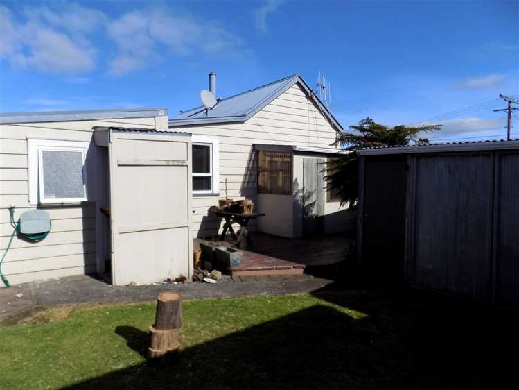 7 Silverton Road Waihi_9