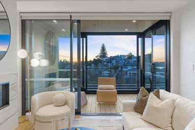 302/27 Grace Street_1