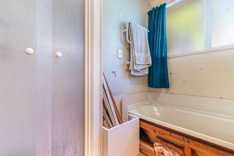 8 Glucina Place Glen Eden_10