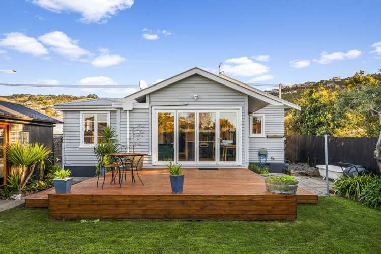 65 Main Road Redcliffs_16