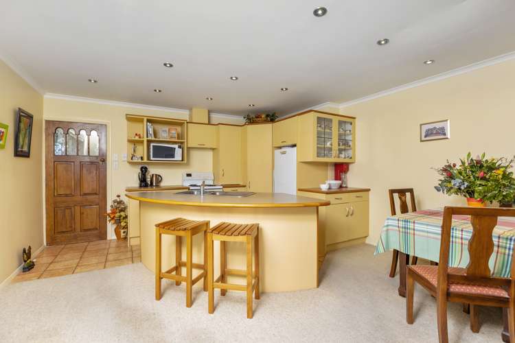 79 Norfolk Road Carterton_7