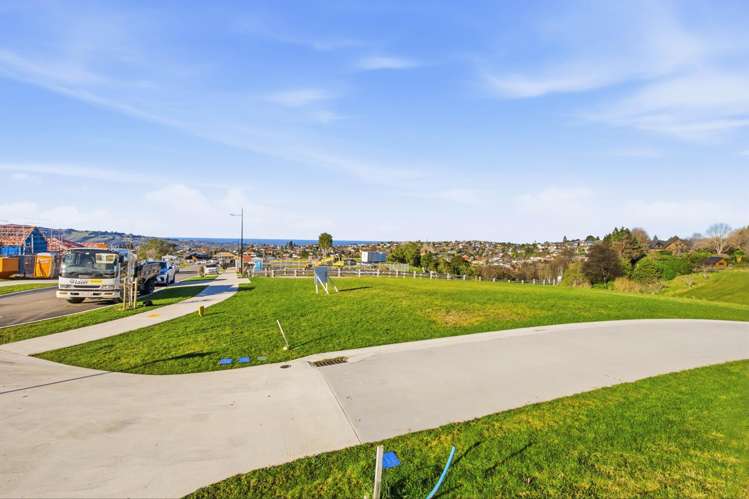 23 Flagstaff Drive_2