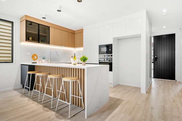 102B Te Oneroa Road Long Bay_8
