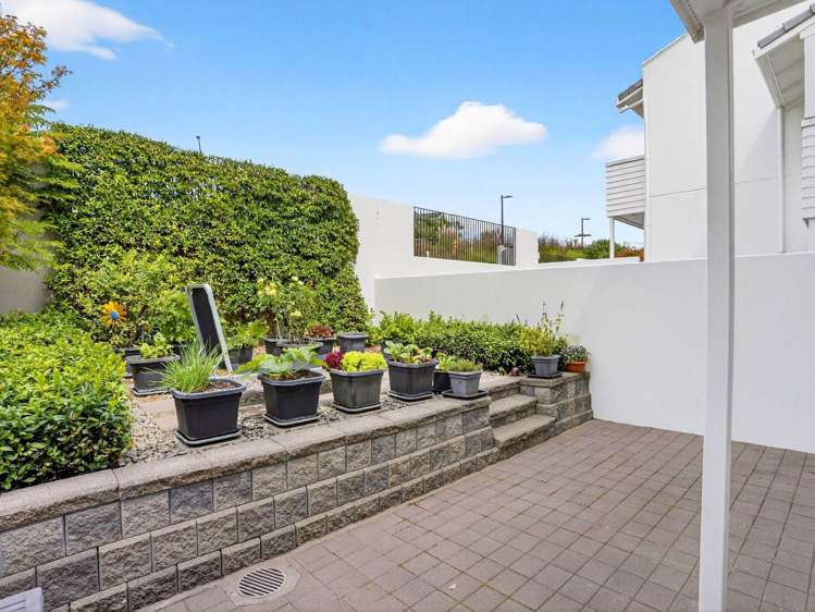 E3/71 Spencer Road Albany_12