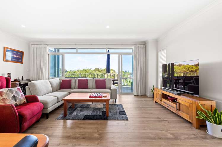60 Landmark Terrace Orewa_23