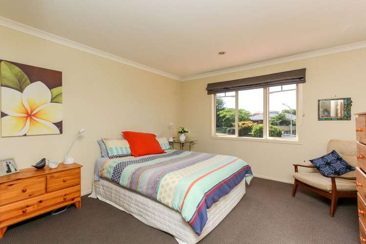 12 Adam Lile Drive Highlands Park_11