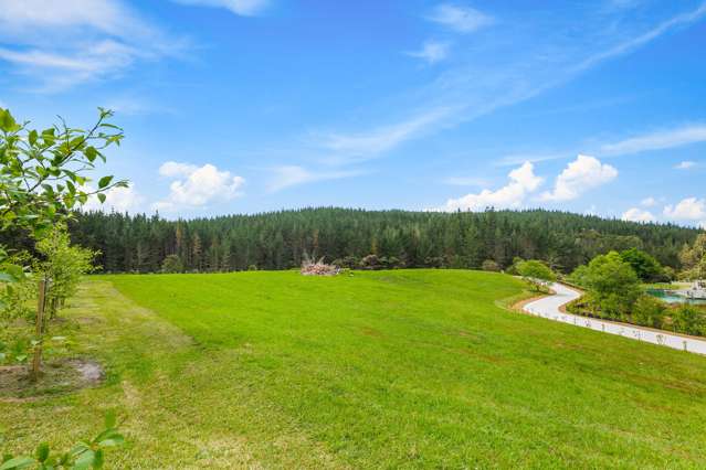 255 Mill Flat Road Riverhead_4