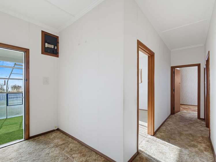 72 Ferry Road Clive_7