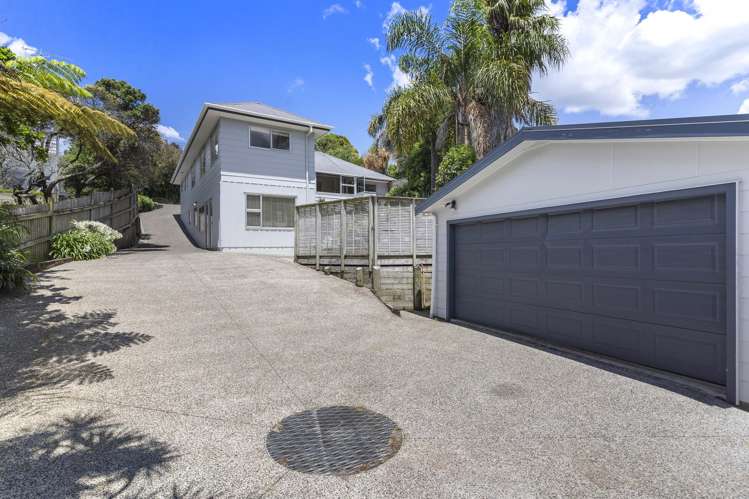 982 Beach Road Torbay_15