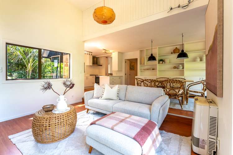 10 Hillside Road Ostend_21