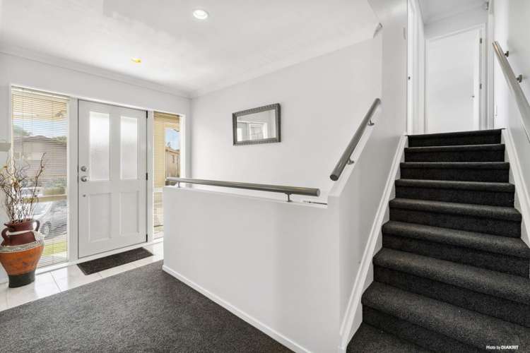 6 Mandival Avenue Flat Bush_5