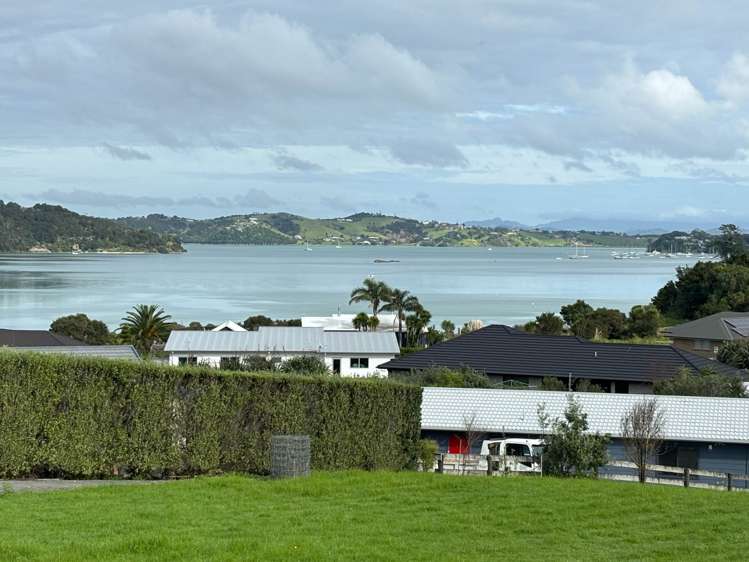 A&B/18 Kiteone Road Parua Bay_0