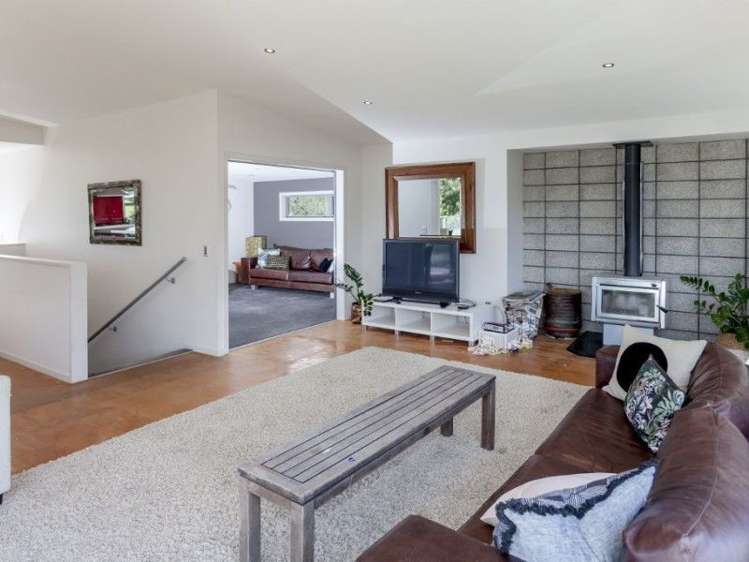 125 Chevron Crescent Whangamata_15