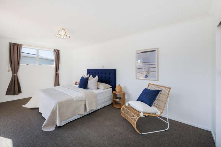 20 Pinedale Parade Milson_13