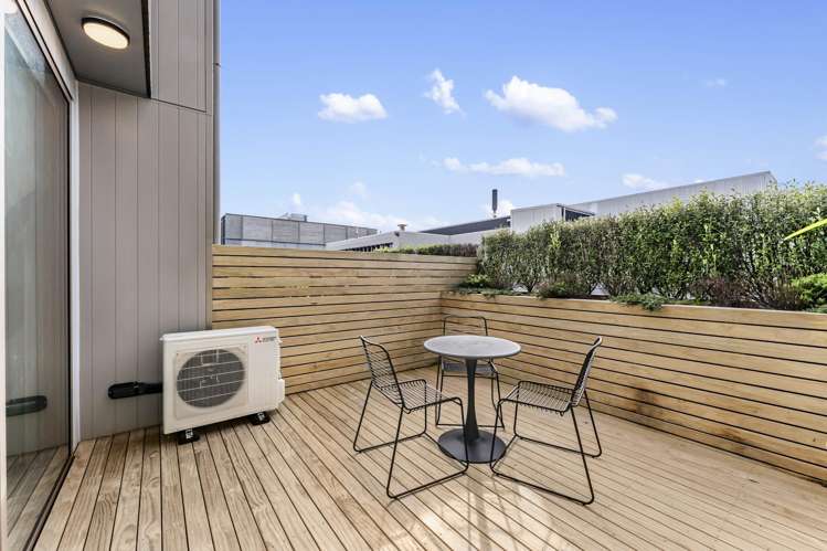 8/4 Norana Avenue Remuera_11