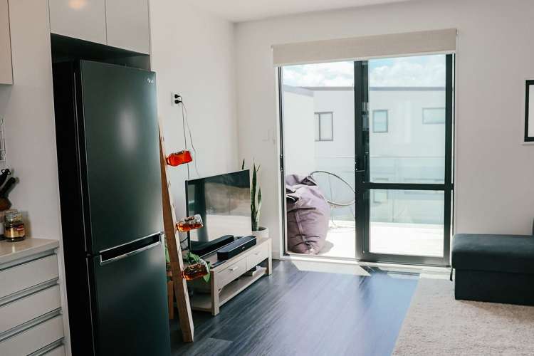 11/3 Abbotleigh Avenue Te Atatu Peninsula_4