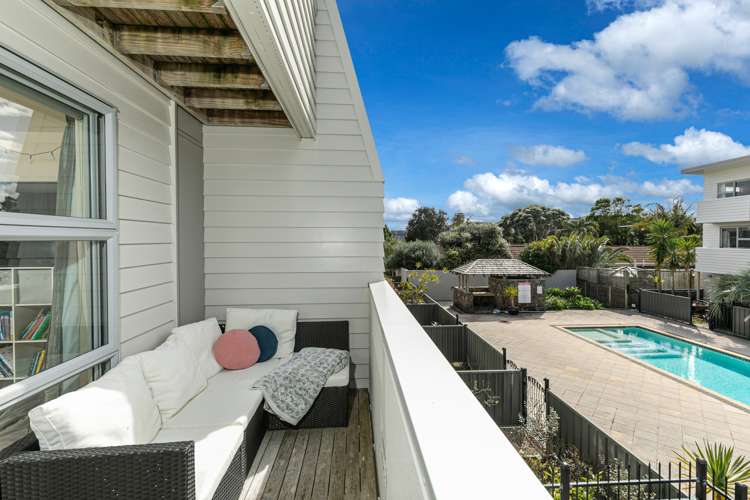 14/3 Riverside Road Orewa_5
