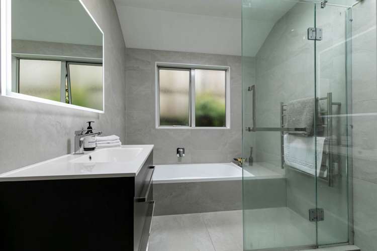 2 Durbin Court Greenhithe_12