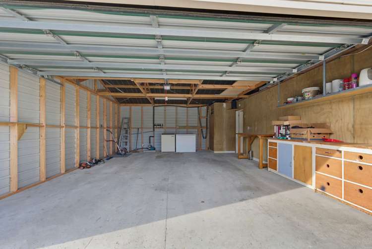 9 Meadow Street Lumsden_24