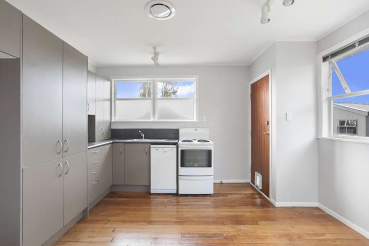 52 Awaroa Road Sunnyvale Waitakere City Houses for Sale One Roof