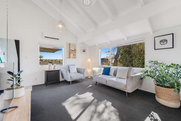 2/10 Trident Place_4