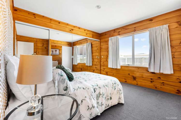 25 Waione Avenue Te Atatu Peninsula_9