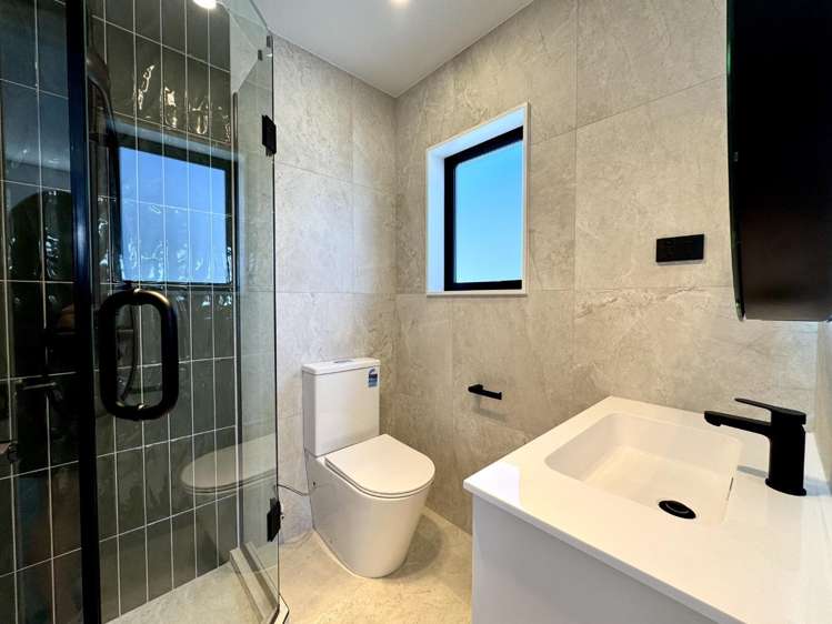 4d Tainui Terrace Mangere Bridge_11