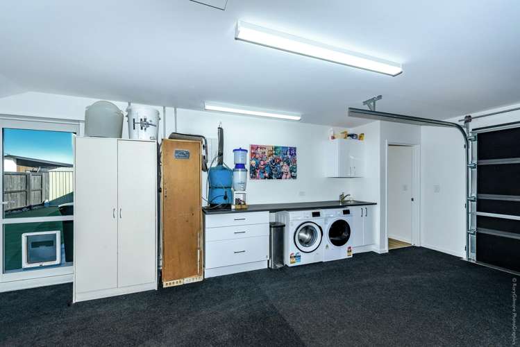 74 Oaks Drive Lincoln_23