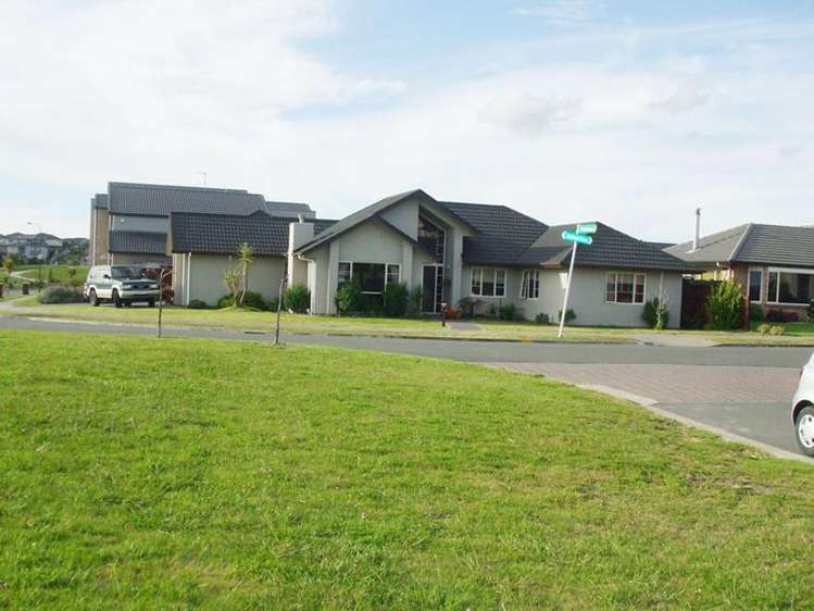 40 Salford Crescent Flat Bush_9