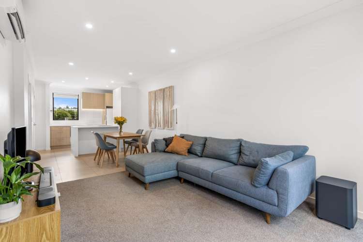 25 Koura Drive Red Beach_6