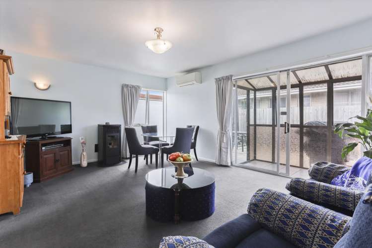 2/14 Lane Street Woolston_7