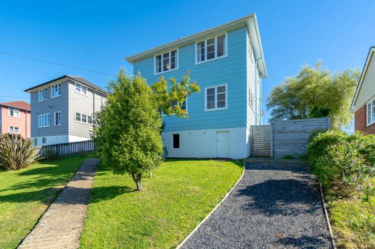 61 Panmure Avenue Calton Hill_31