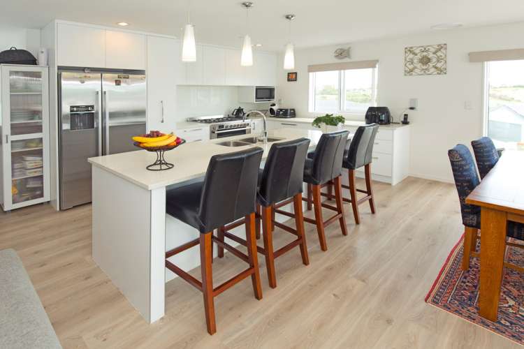 255 Alec Craig Way Gulf Harbour_5