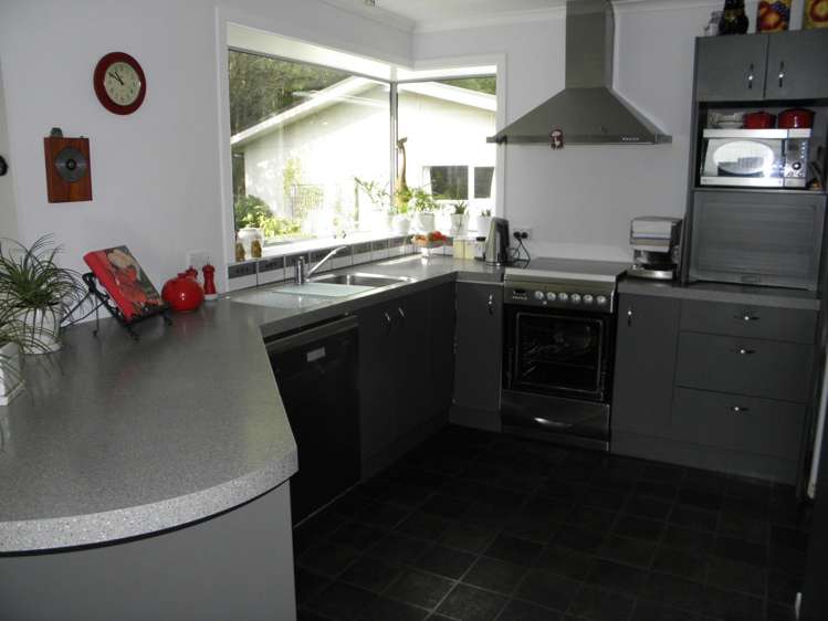 70 Haven Street Moeraki_7