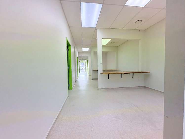 Unit C/126 Bairds Road Otara_5