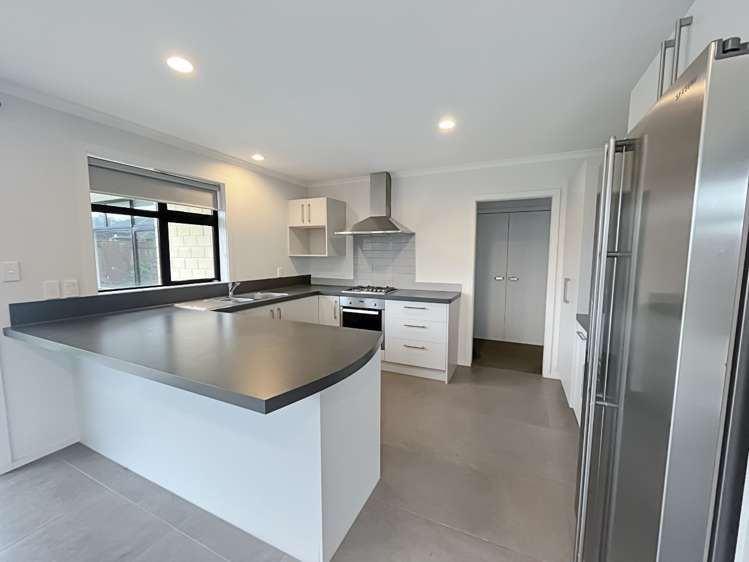 8 Levi Place Kelvin Grove_1