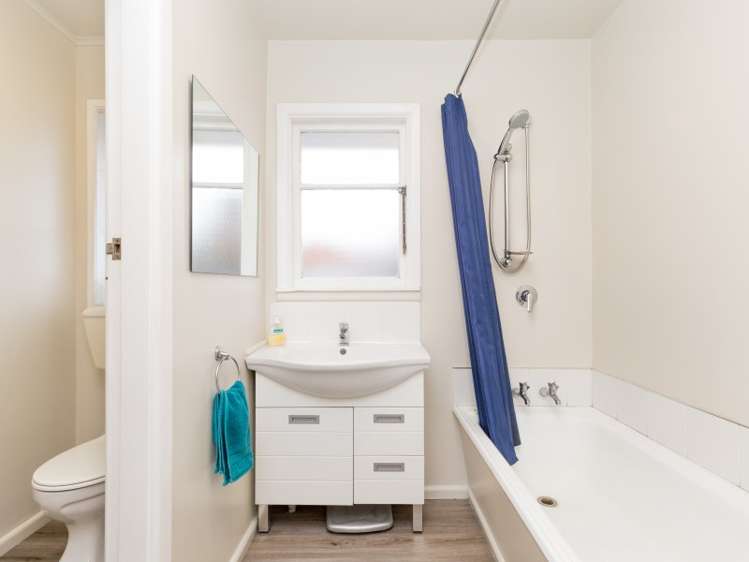 71 Blankney Street Hornby_6