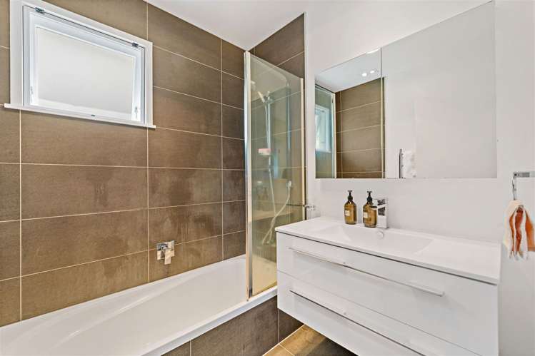 31 Aplin Place Birkdale_11