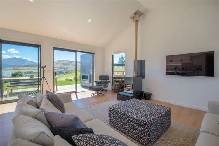 54 Jacks Point Rise Jacks Point_13